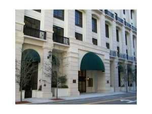 West Palm Beach, FL Office/Retail - 801 S Olive Ave