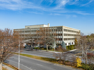 Westbury, NY Office, Office/Medical - 900 Merchants Concourse