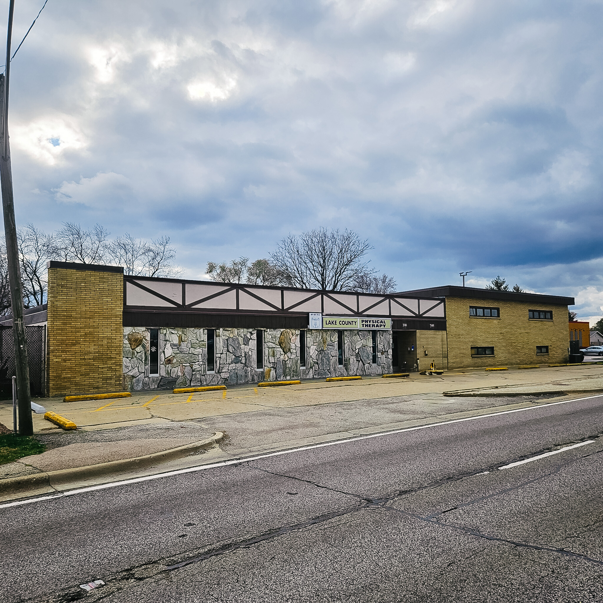 229-301 Rollins Rd, Round Lake Beach, IL for Sale