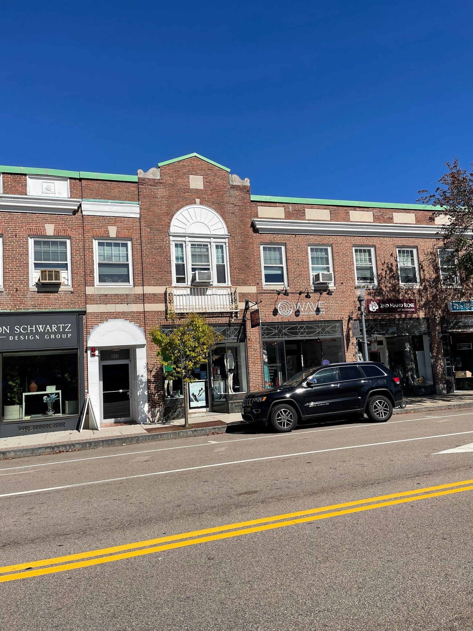 935-957 Great Plain Ave, Needham, MA for Rent