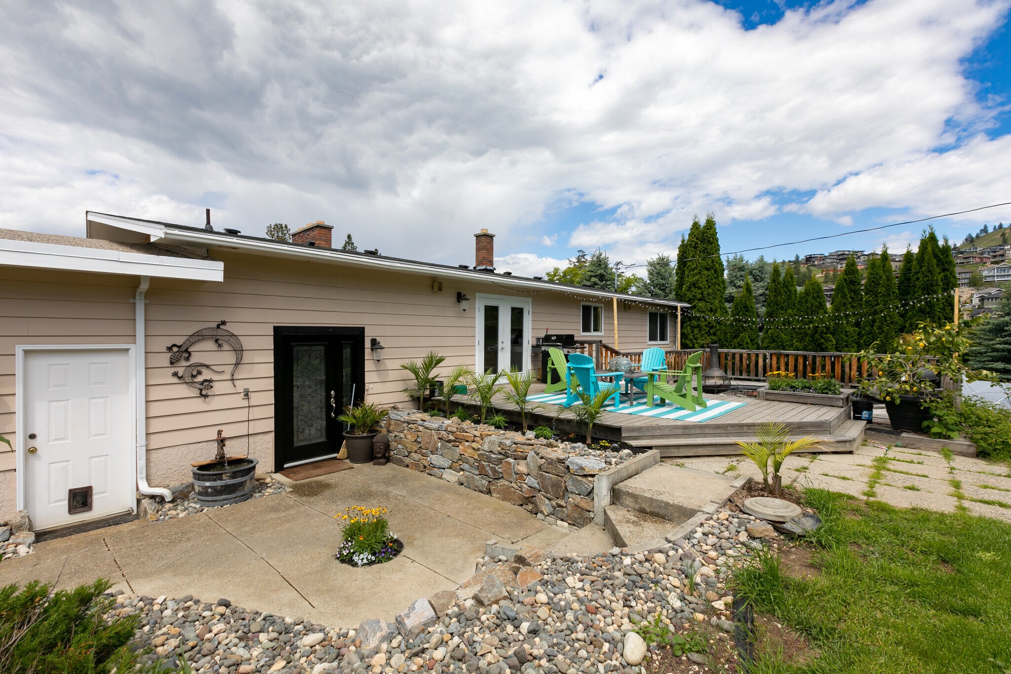 1605 Garner Rd, Kelowna, BC for Rent