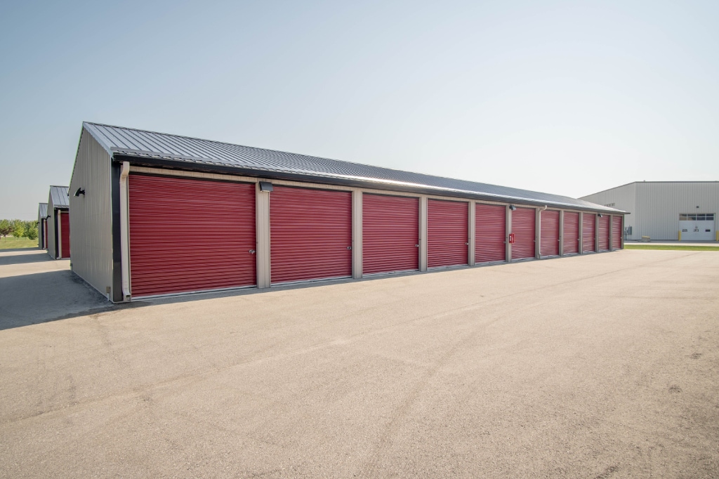 215 County Road CB Neenah, WI 54956 Specialty Property for Lease on