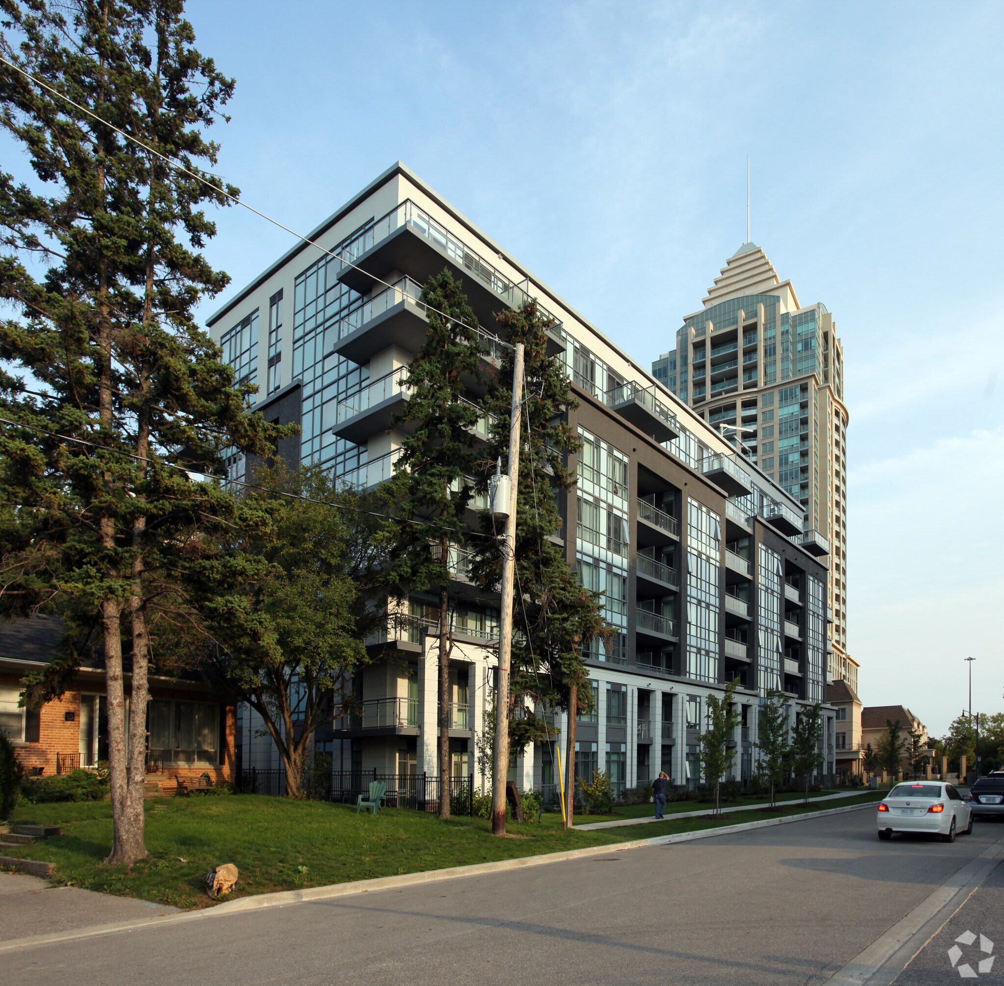 17-25 Kenaston Gdns, Toronto, ON for Sale