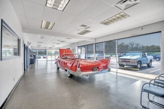 Pennsville, NJ Auto Dealership - 200 S Broadway