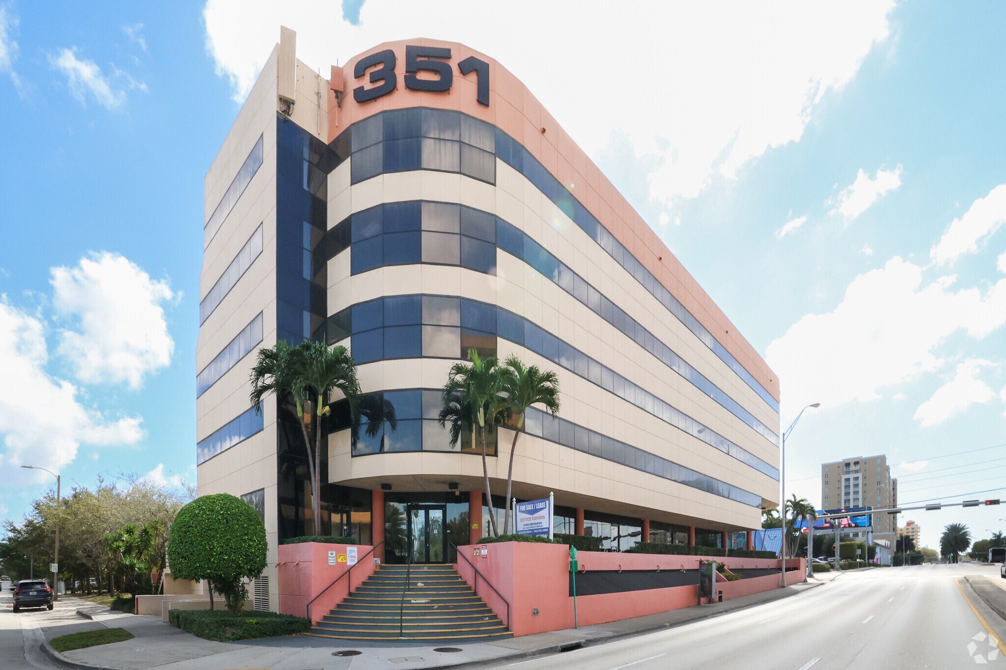 351 NW Le Jeune Rd, Miami, FL for Rent
