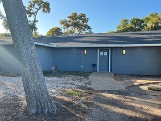 Clute, TX Sports and Entertainment - 5107 N Highway 288B