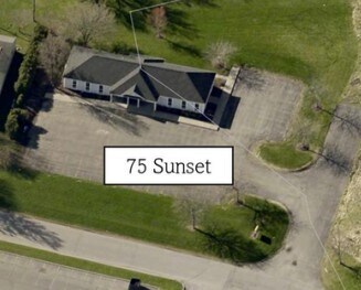 75 Sunset Dr, Newark, NY for Sale