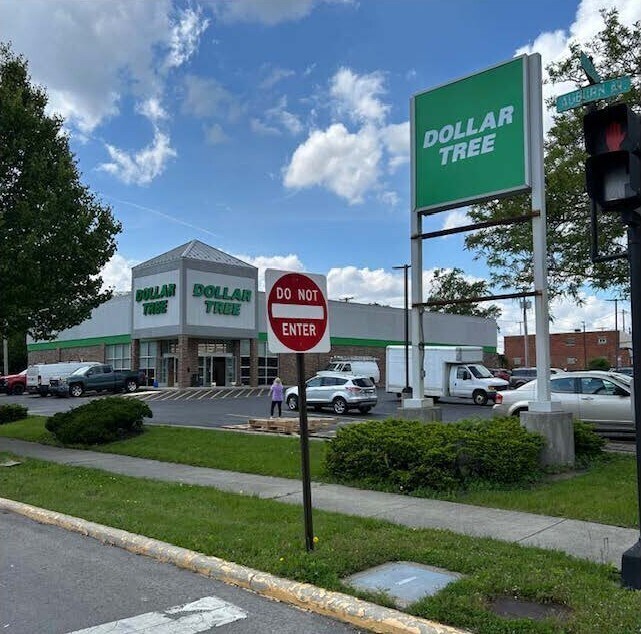 230 S Main St, Bellefontaine, OH for Sale