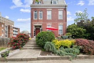 Richmond, VA Multi-Family - 2338 W Grace St