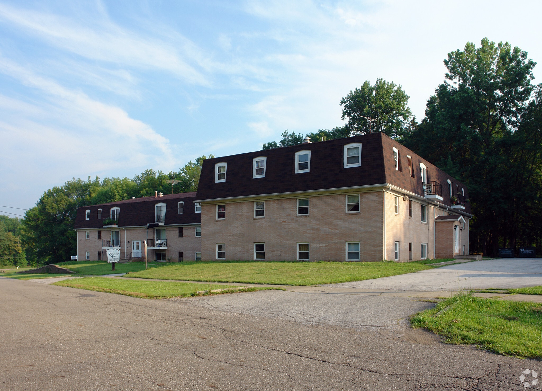 3100 Beal St, Warren, OH for Sale