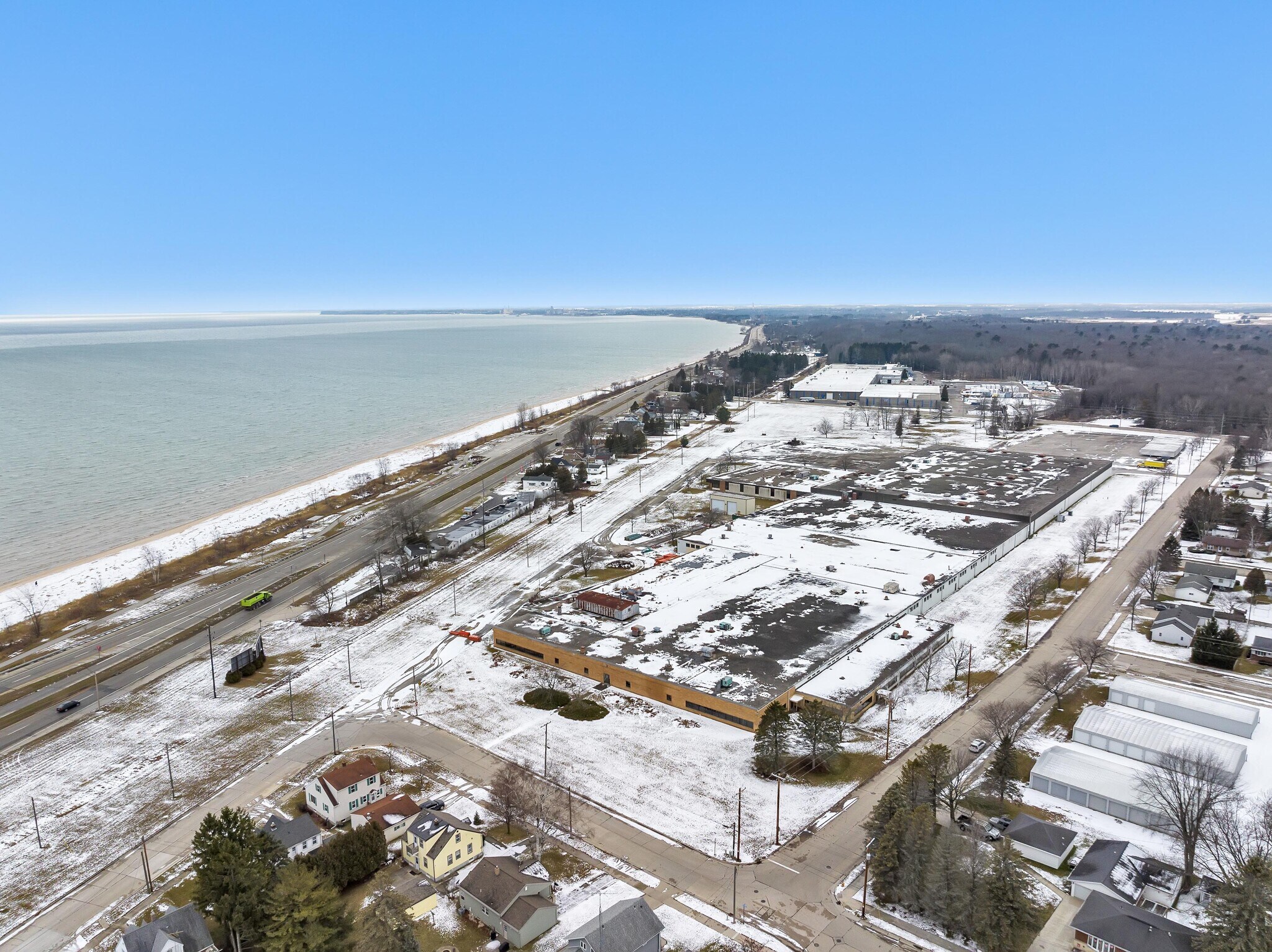 606 Parkway Blvd, Two Rivers, WI for Rent