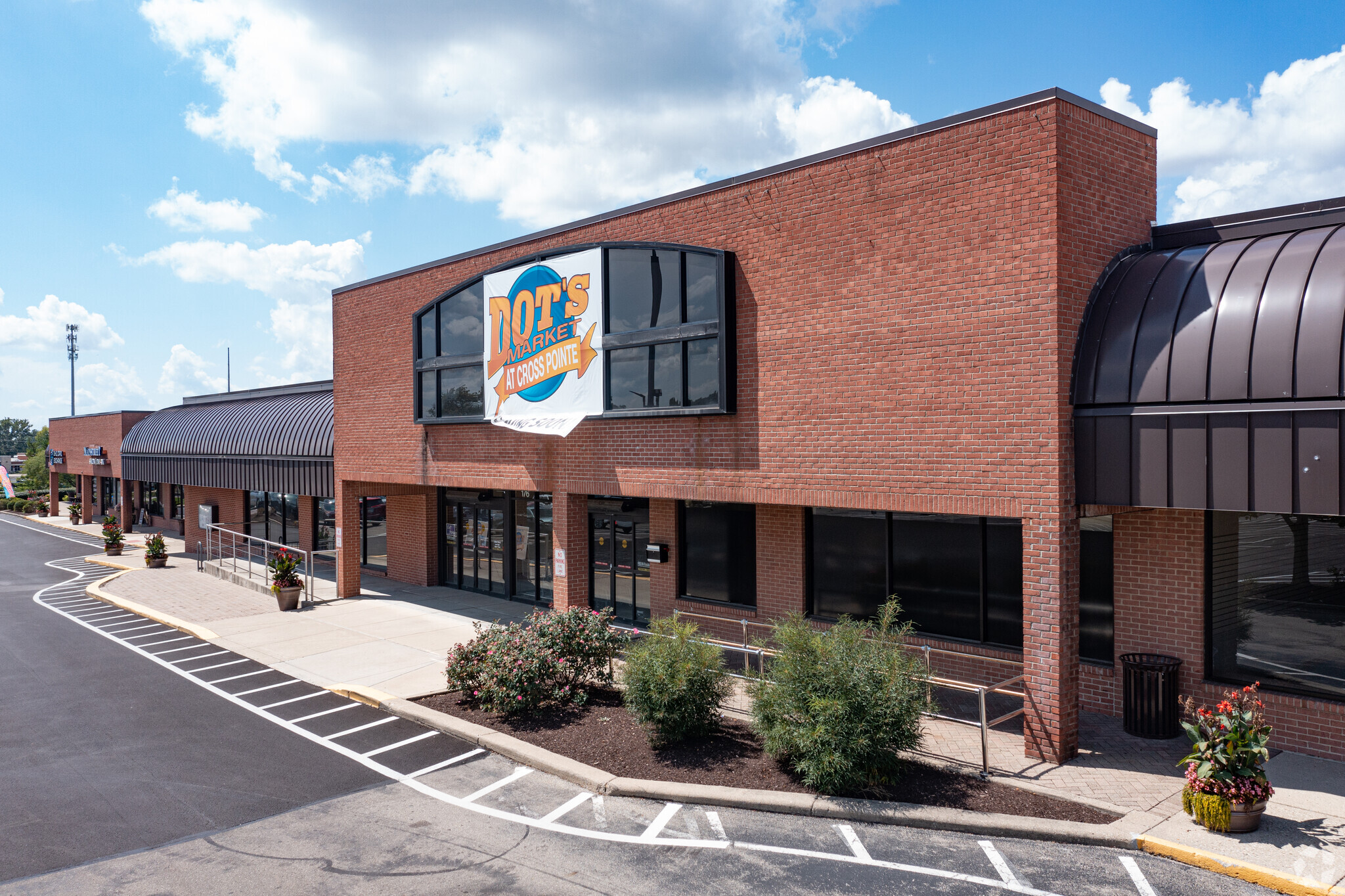 101-175 E Alex-Bell Rd, Centerville, OH for Rent