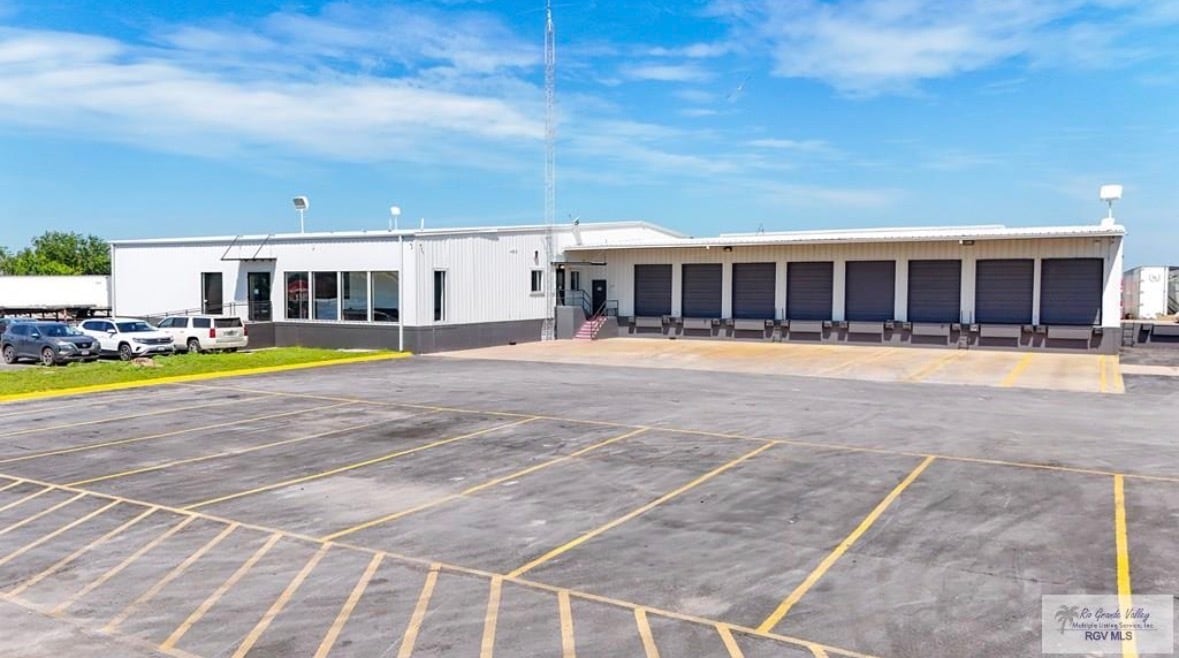 1605 Military Rd, Brownsville, TX for Rent