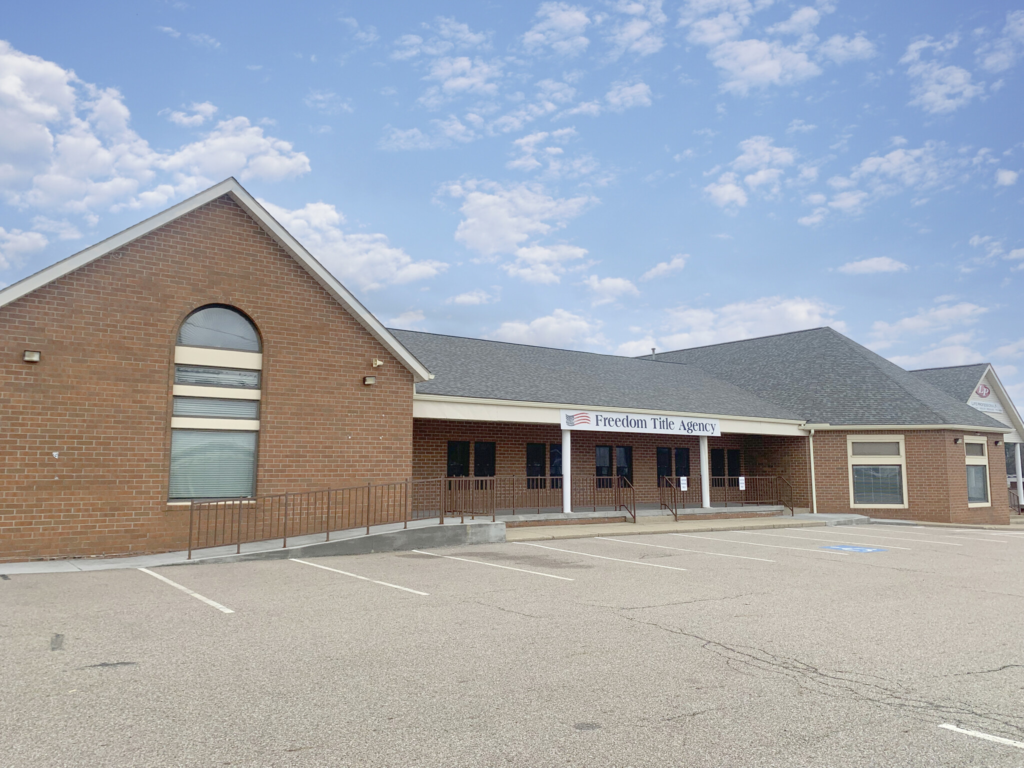 4845 Fulton Dr NW, Canton, OH for Rent