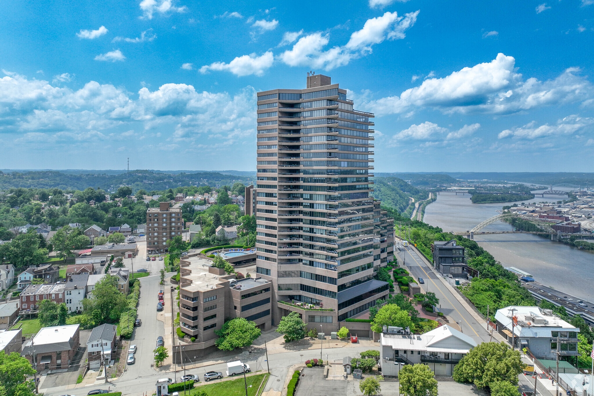 1301 Grandview Ave, Pittsburgh, PA for Sale