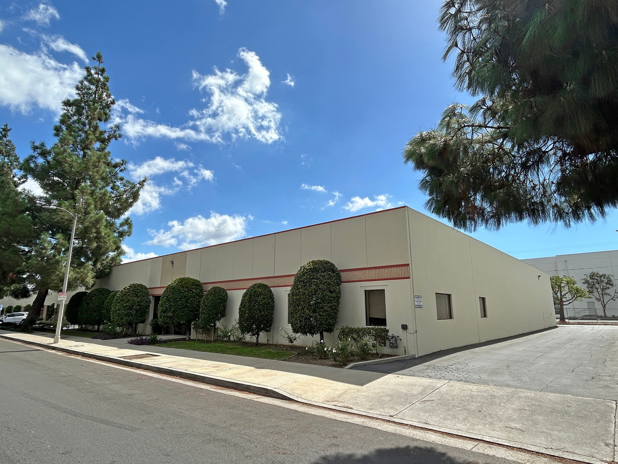 16540-16542 Arminta St, Van Nuys, CA for Rent