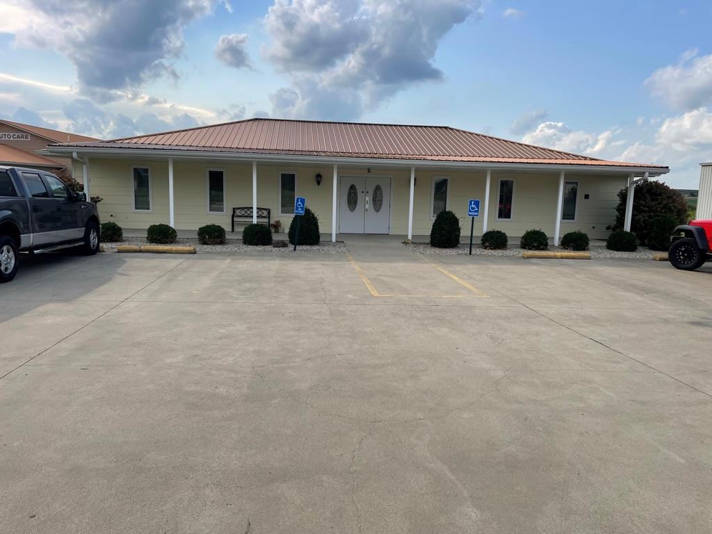 290 N 2nd St, Frankfort, OH for Sale