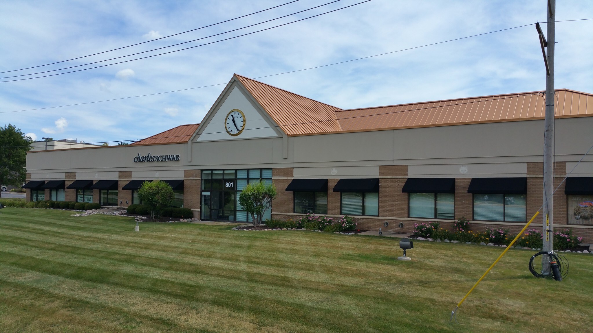 801 N Perryville Rd, Rockford, IL for Rent