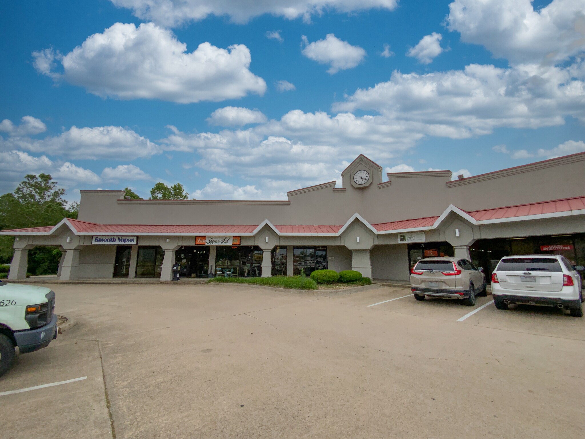 2418 N Gregg Ave, Fayetteville, AR for Rent