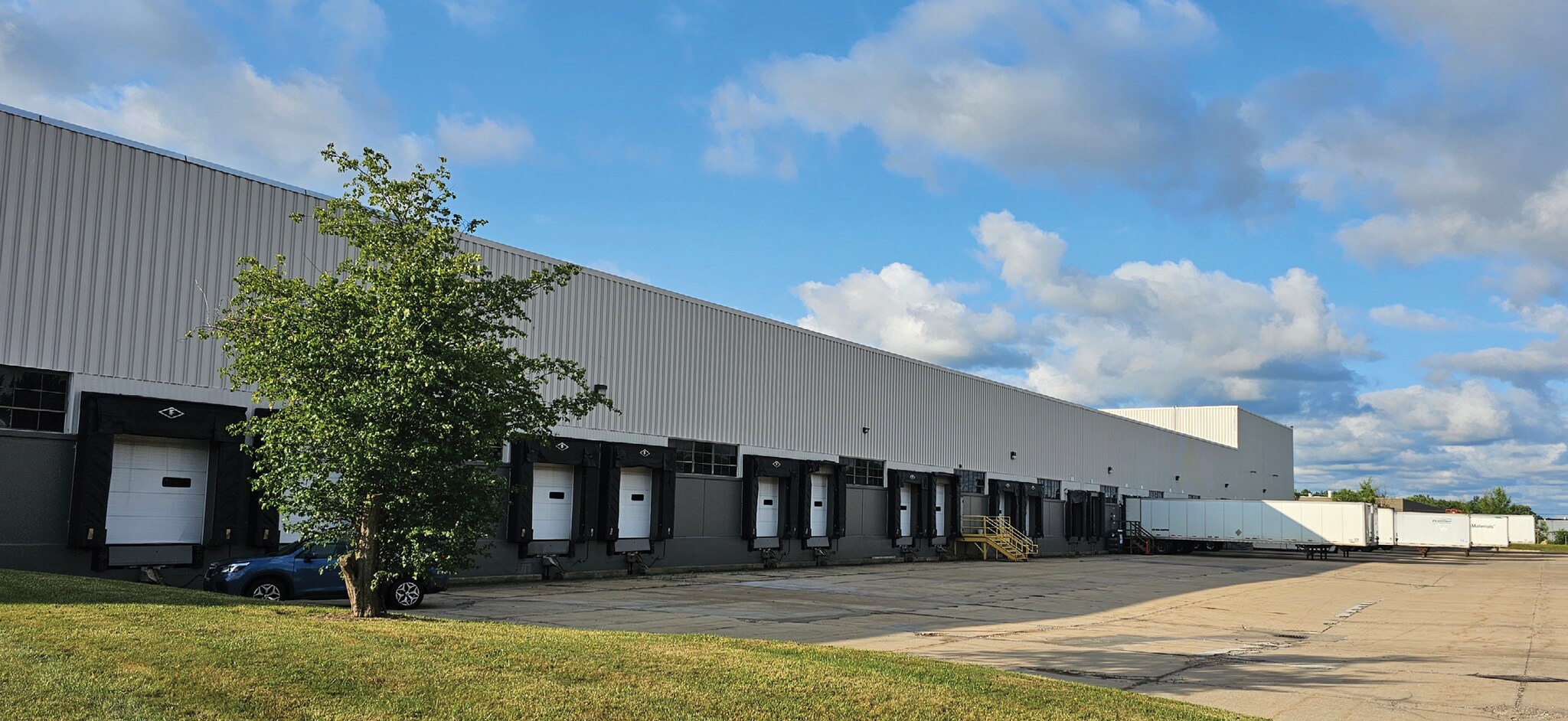 7800 Tyler Blvd, Mentor, OH for Rent