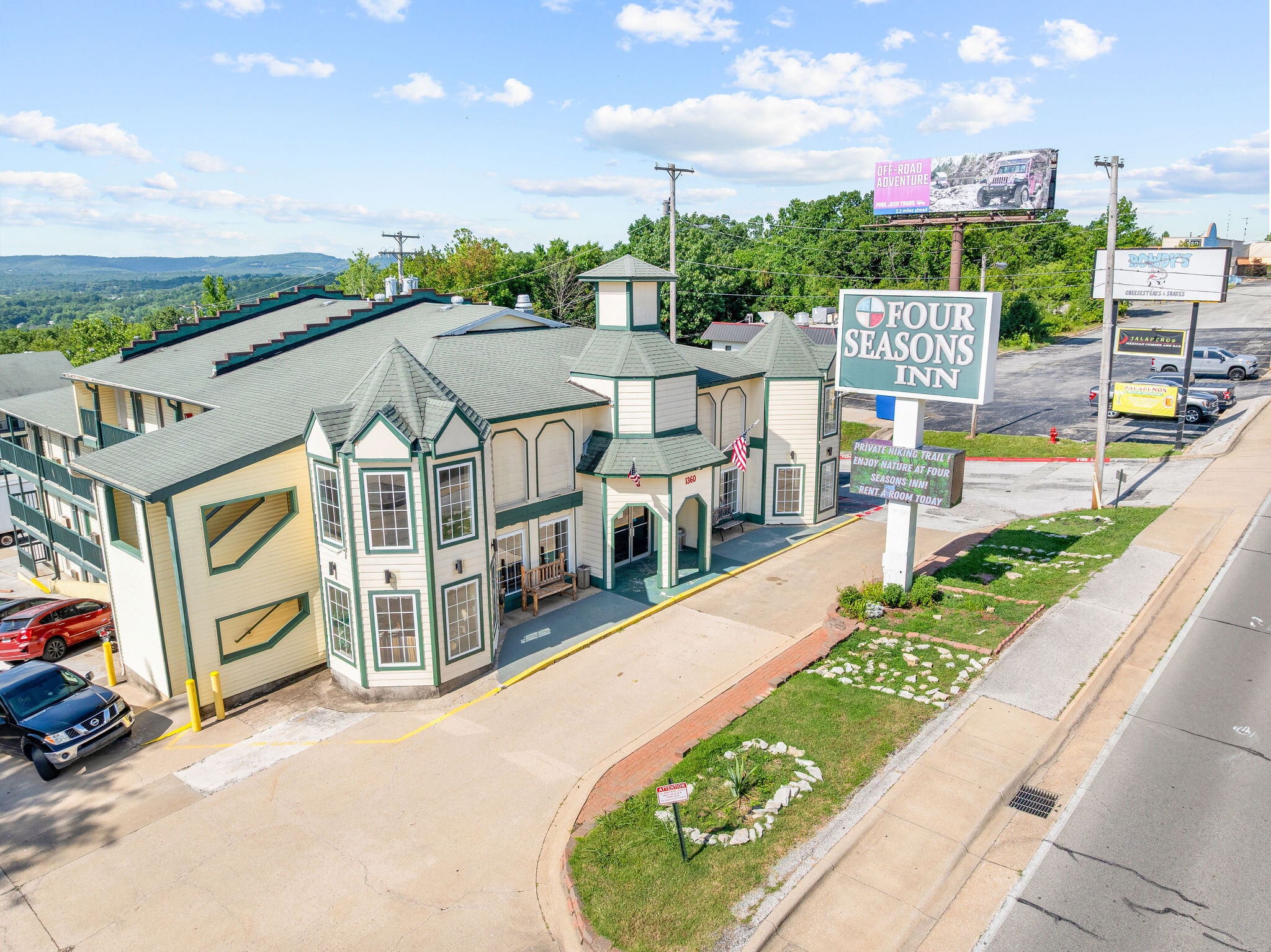 1360 W Hwy 76, Branson, MO for Sale