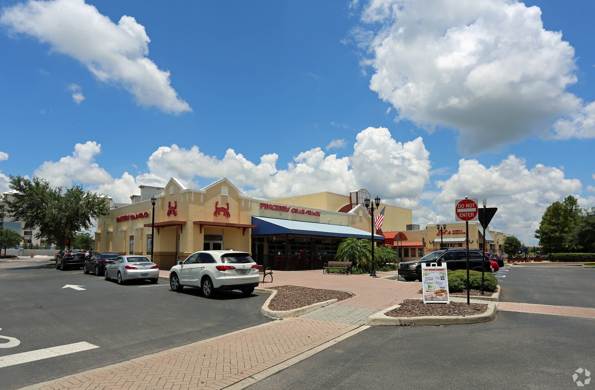 10707-10719 Rodeo Dr, Bradenton, FL for Rent