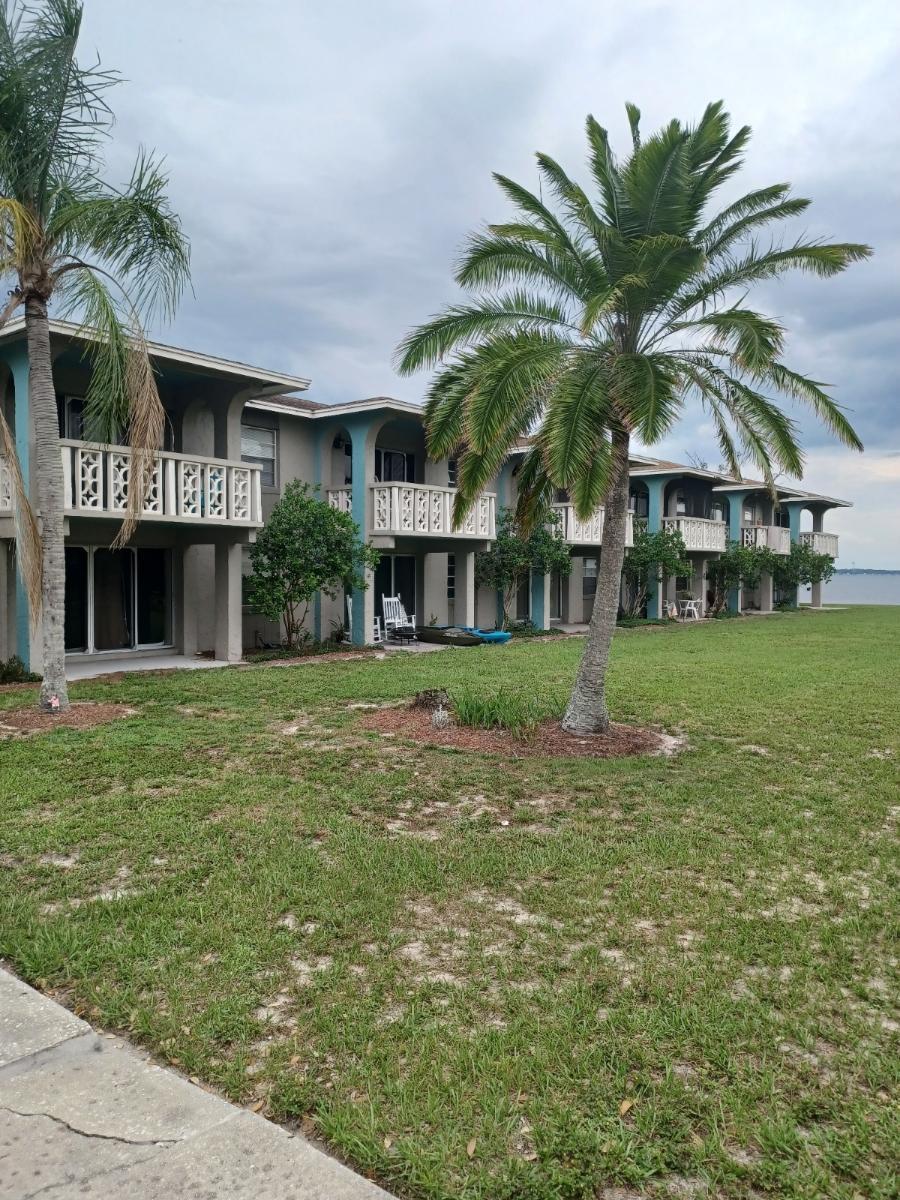 1015 SE Lakeview Dr, Sebring, FL for Sale
