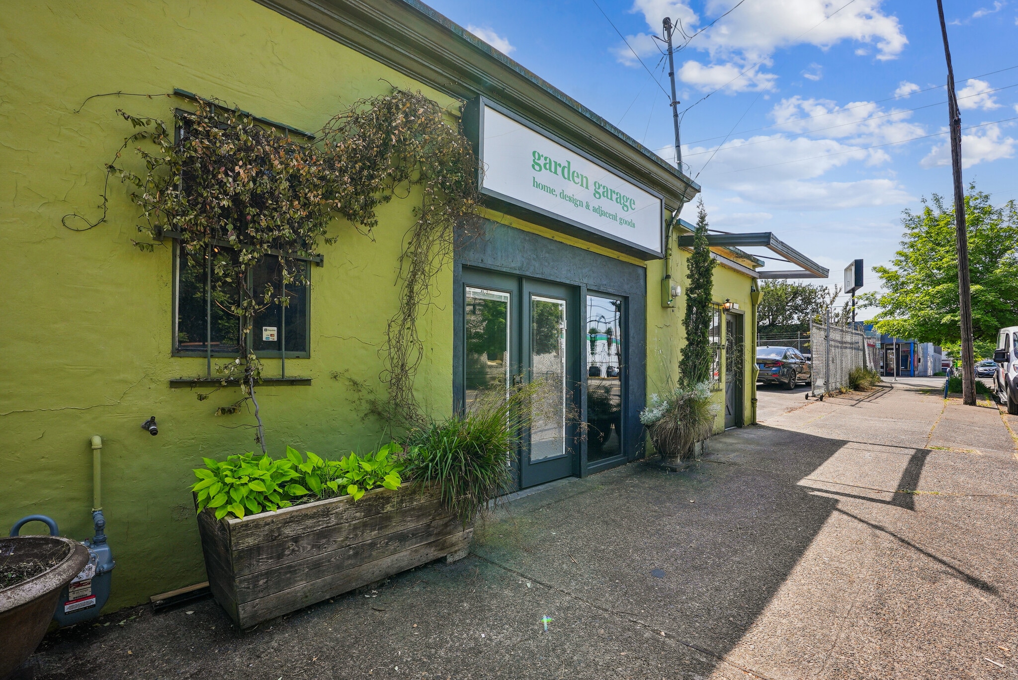 1114 SE Clay St, Portland, OR for Sale