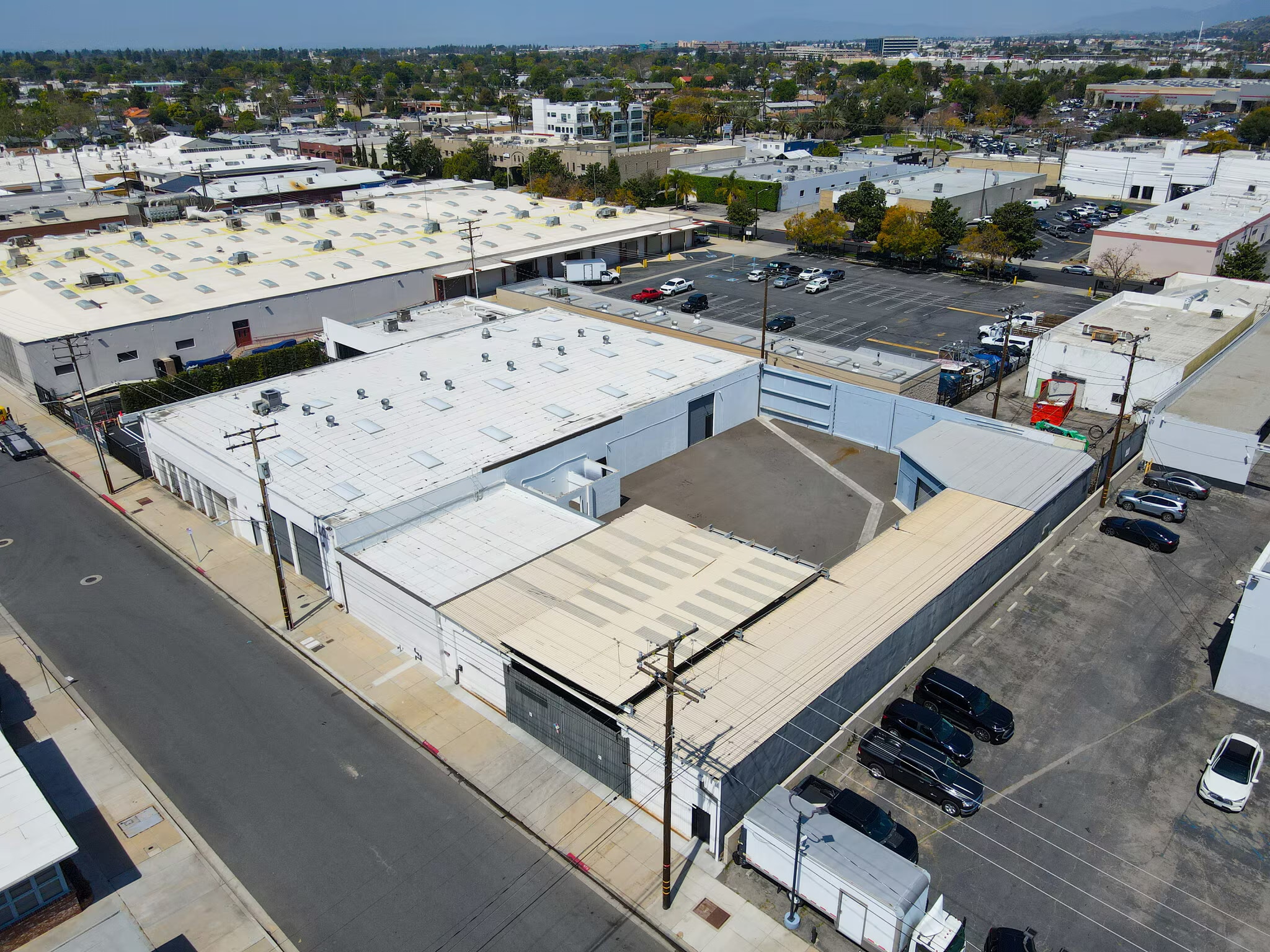 1001 Chestnut St, Burbank, CA for Rent