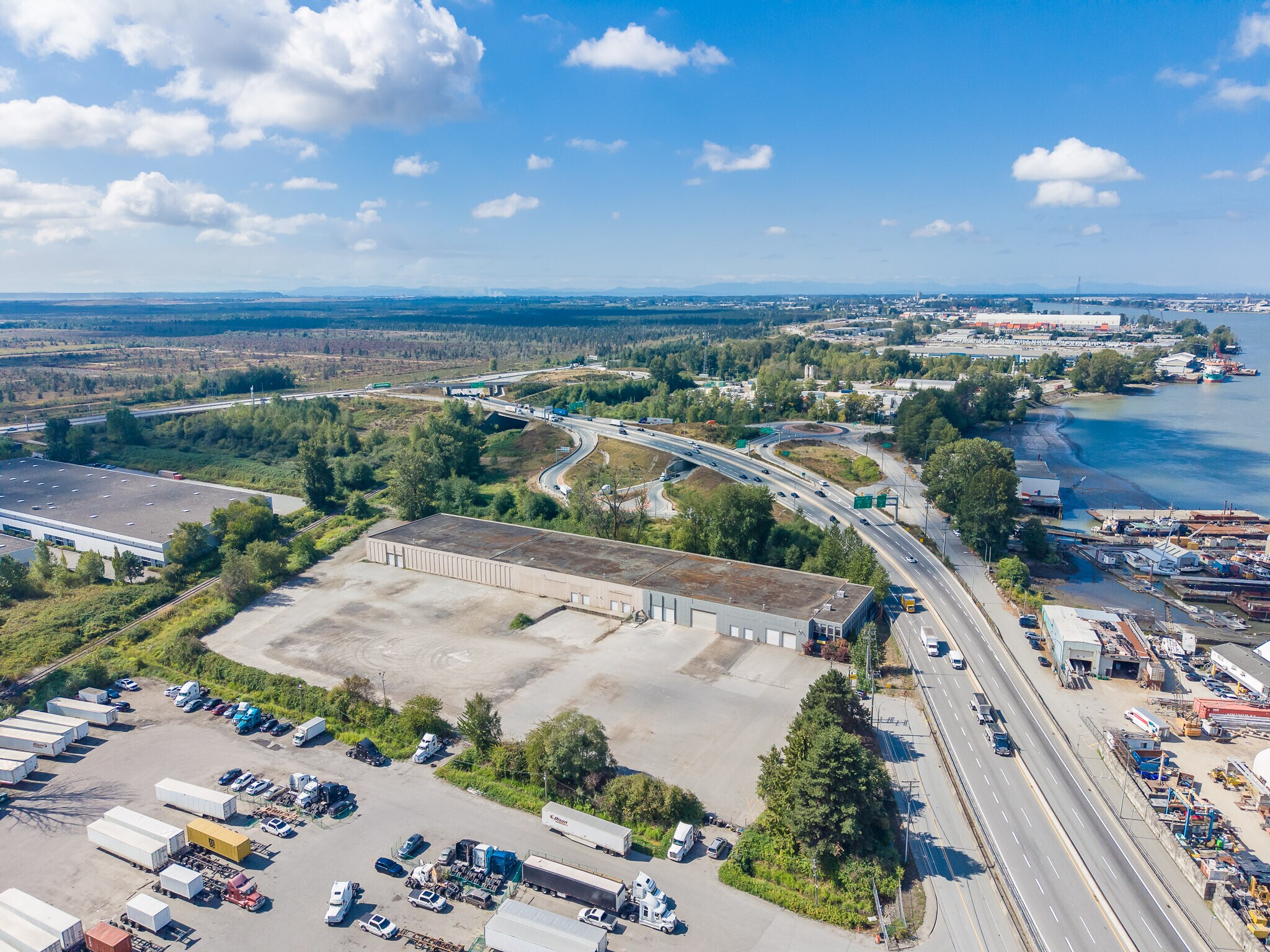 9924 River Rd, Delta, BC for Rent