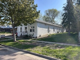 Sioux Falls, SD Apartments - 516 N Walts Ave