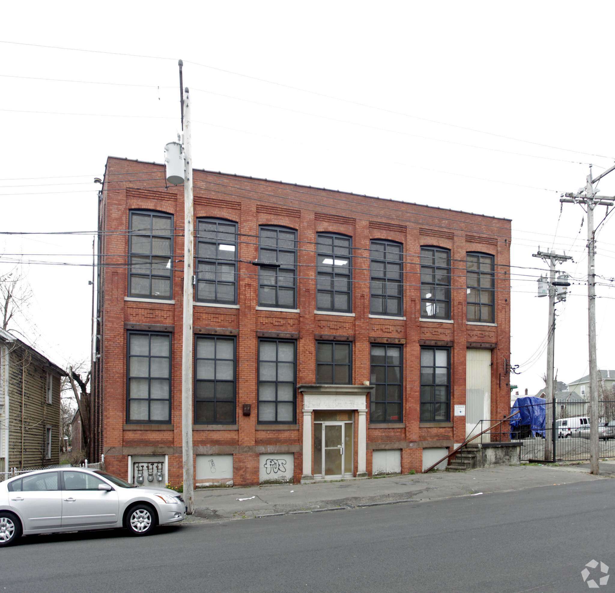 209 Center St, Bridgeport, CT for Rent