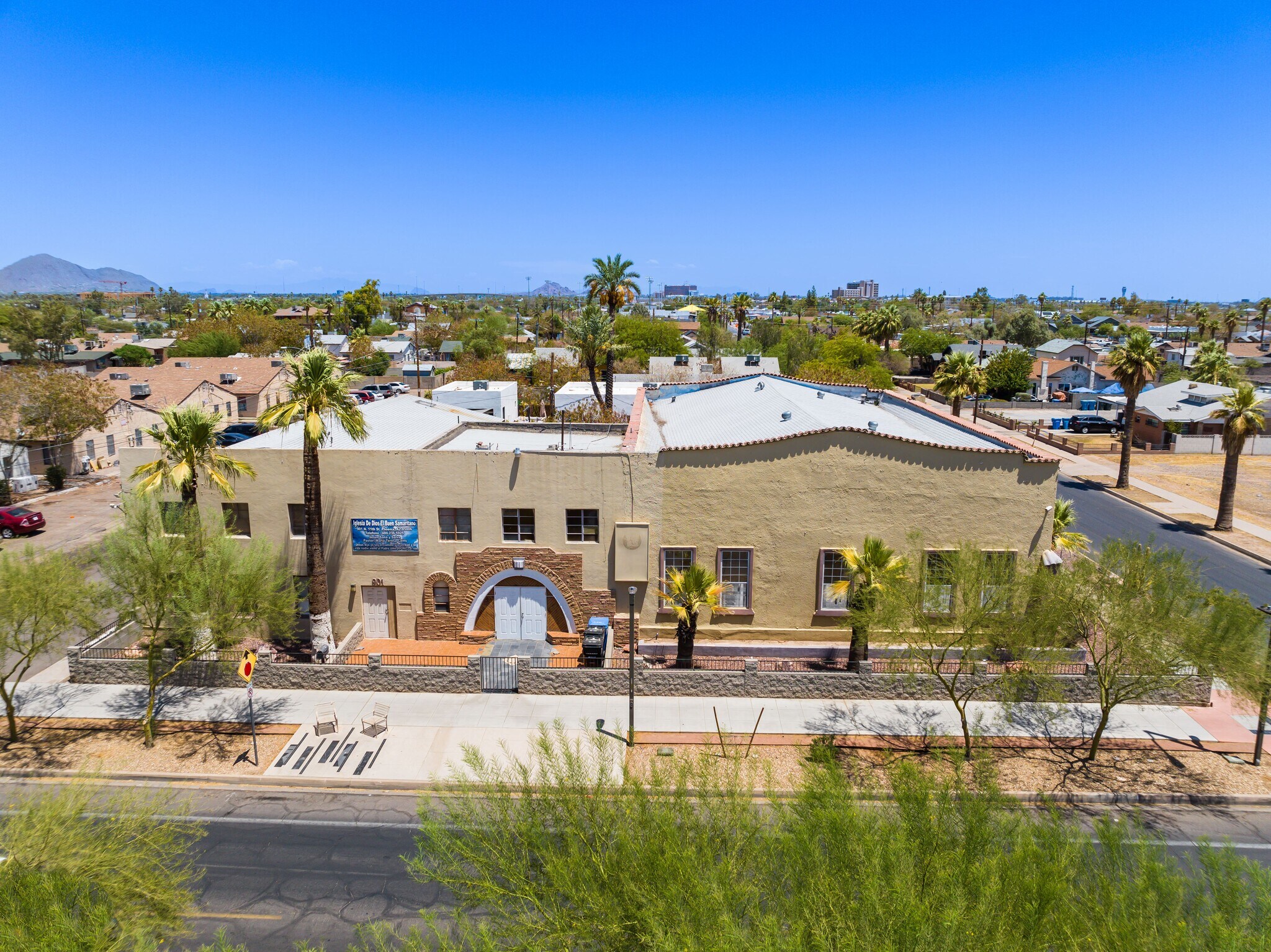 1102 E Garfield St Phoenix, AZ 85006 Specialty Property for Lease on