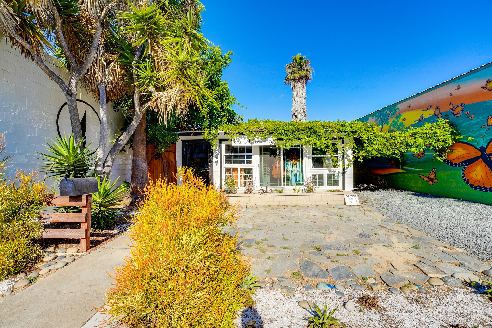 2680 State St, Carlsbad, CA for Rent