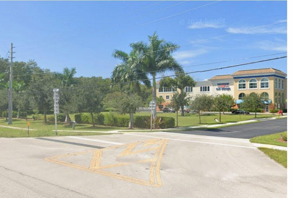 22774 S Tamiami Trl, Estero, FL for Rent