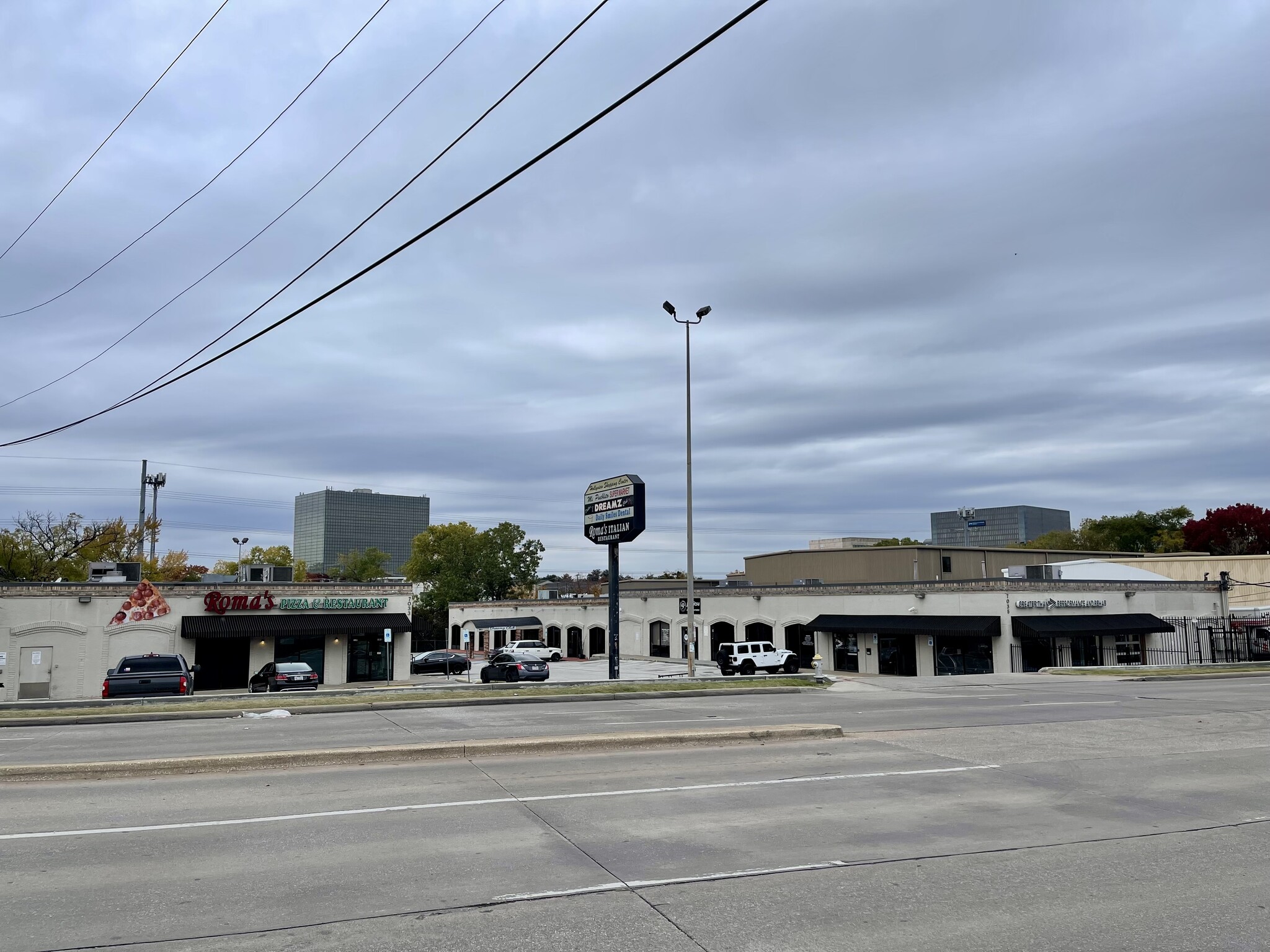 7033-7035 Greenville Ave, Dallas, TX for Rent