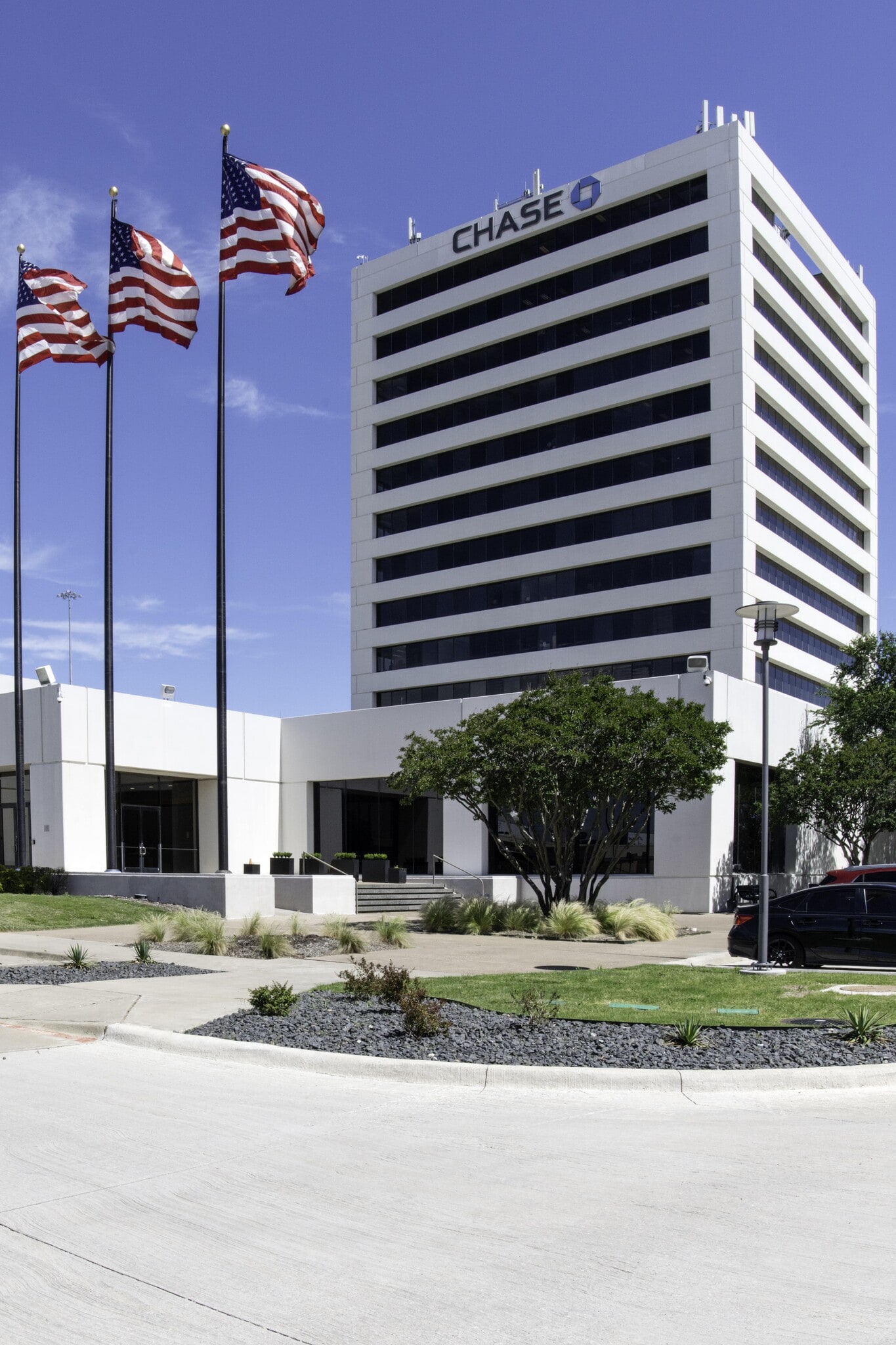 100 N Central Expy, Richardson, TX for Rent