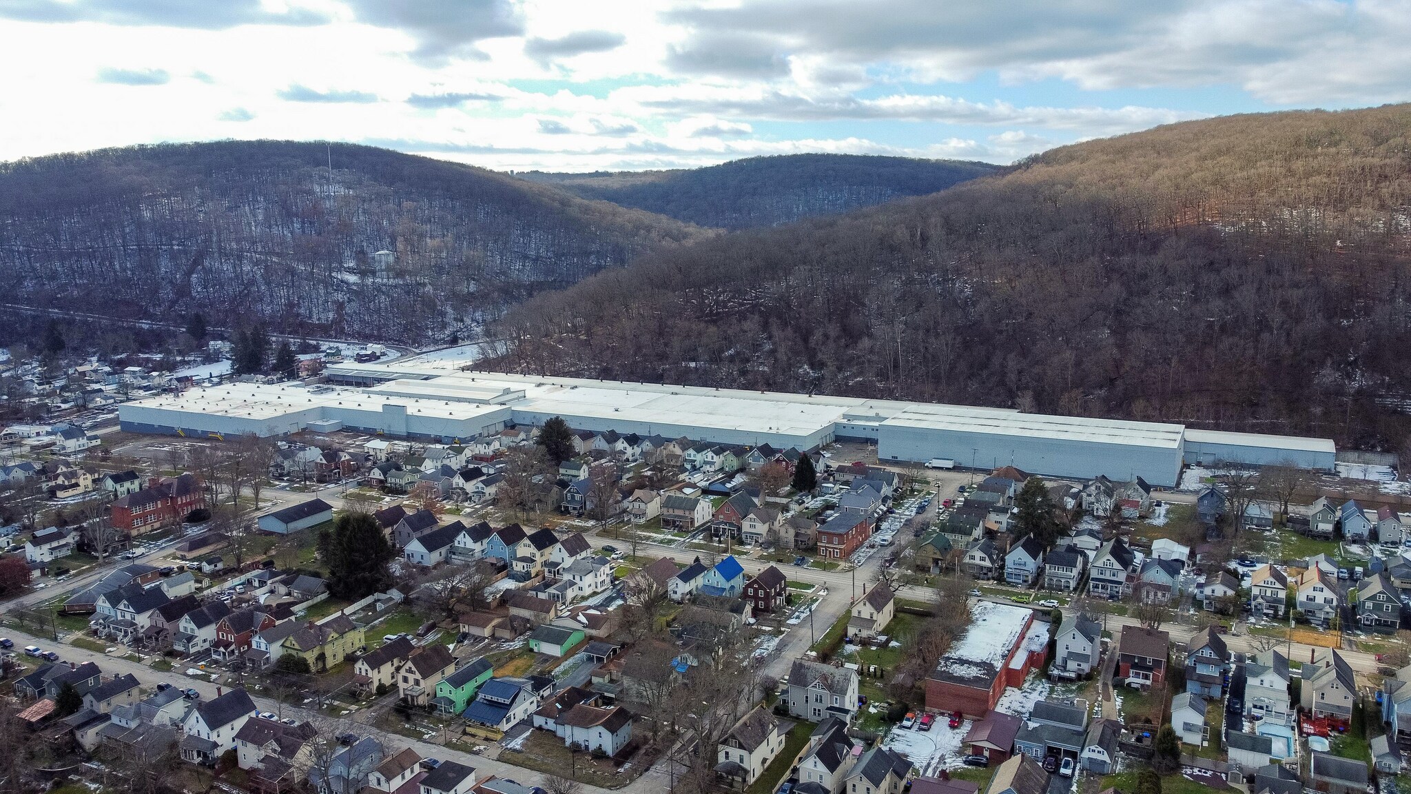 325 Buffalo St, Franklin, PA for Rent