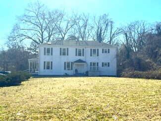 Chester, VA Apartments - 12020 Winfree St