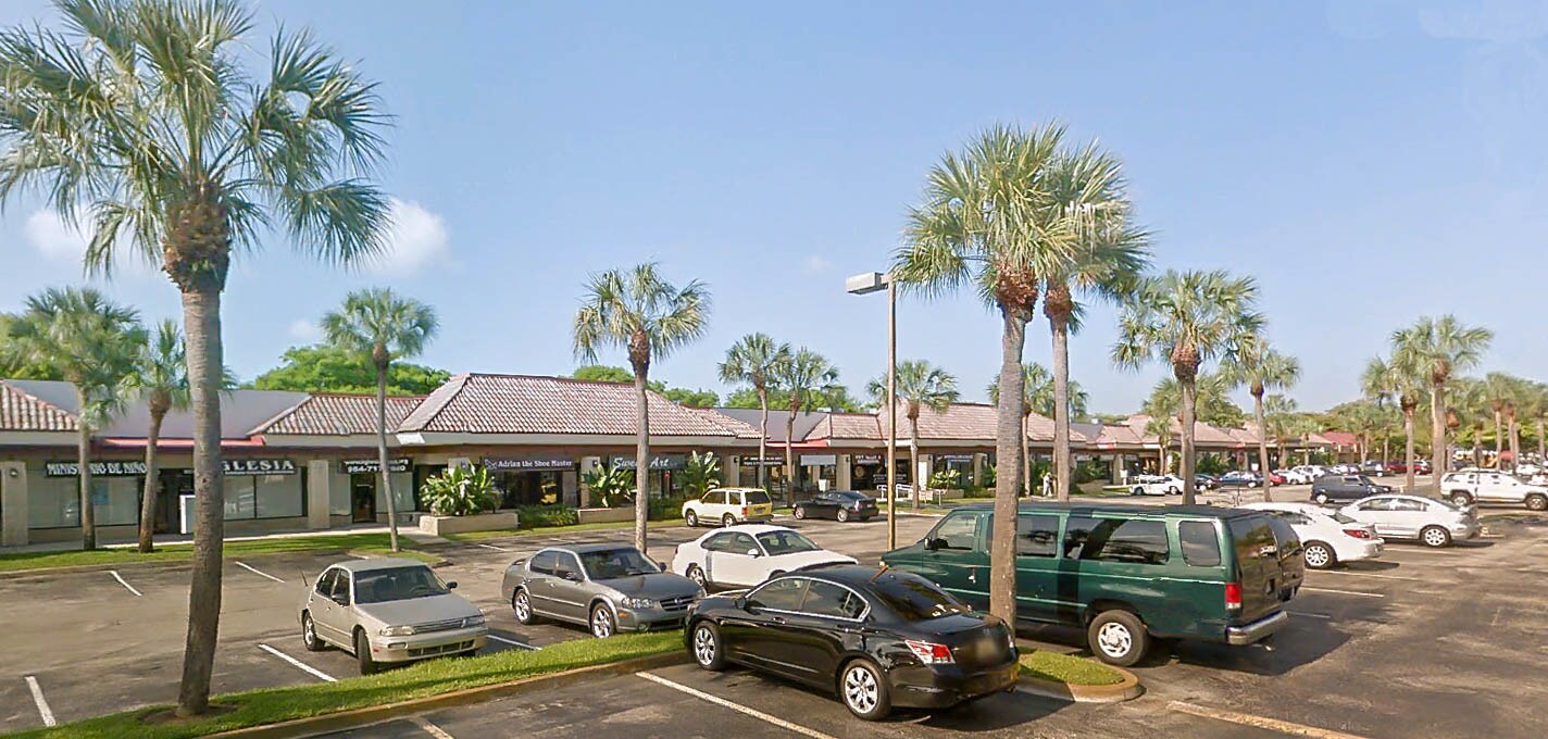 9610-9728 Pines Blvd, Pembroke Pines, FL for Rent