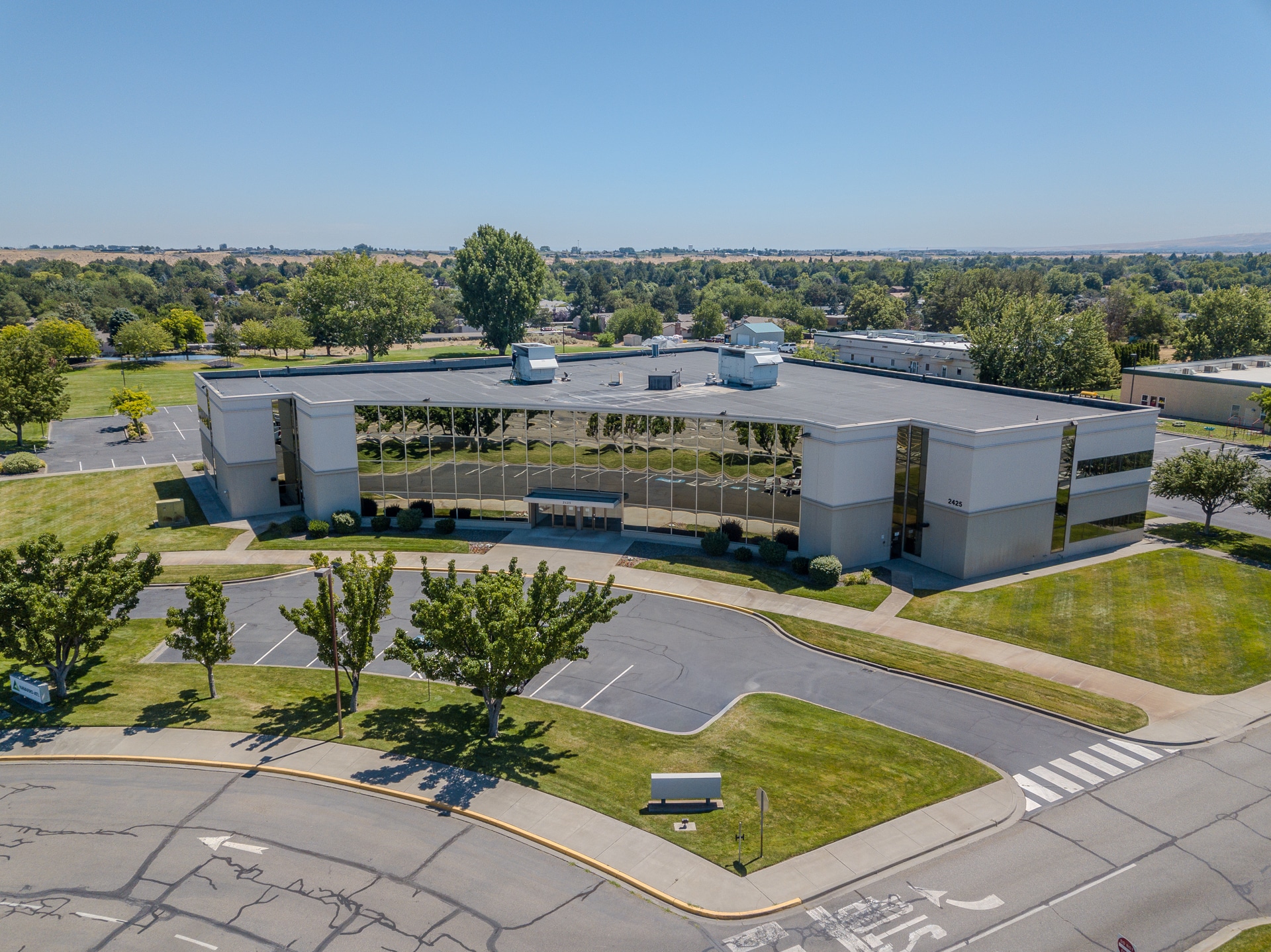 2425 Stevens Center Pl, Richland, WA for Rent