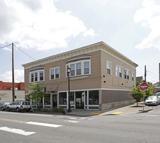 Portland, OR Storefront Retail/Residential - 1032 N Killingsworth St