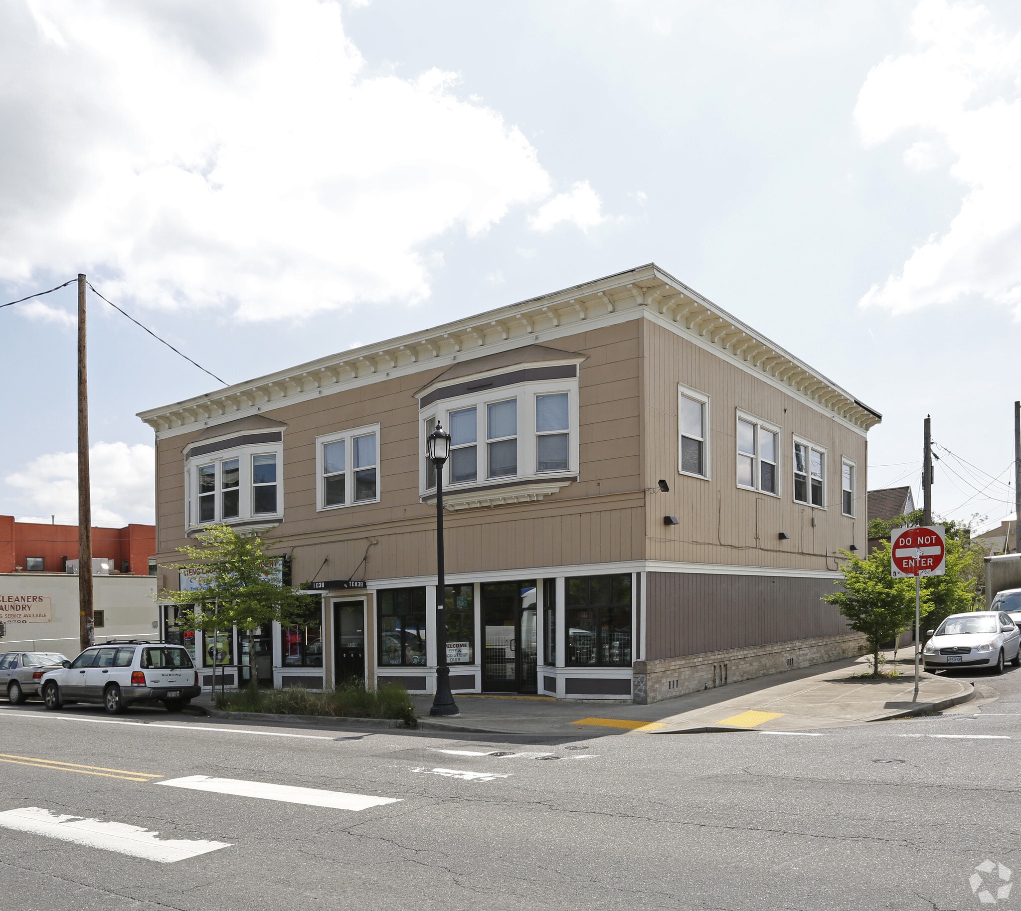1032 N Killingsworth St, Portland, OR for Sale