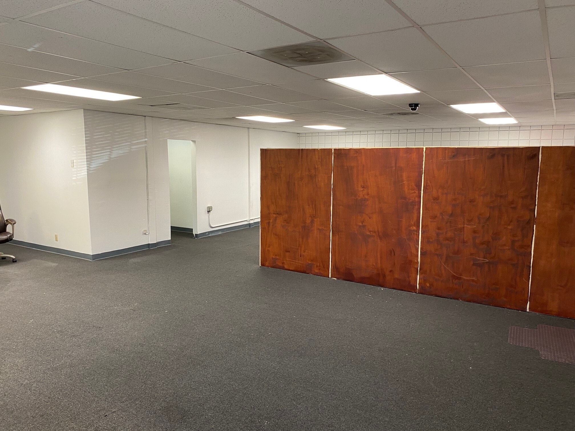 3029 N San Fernando Blvd, Burbank, CA for Rent