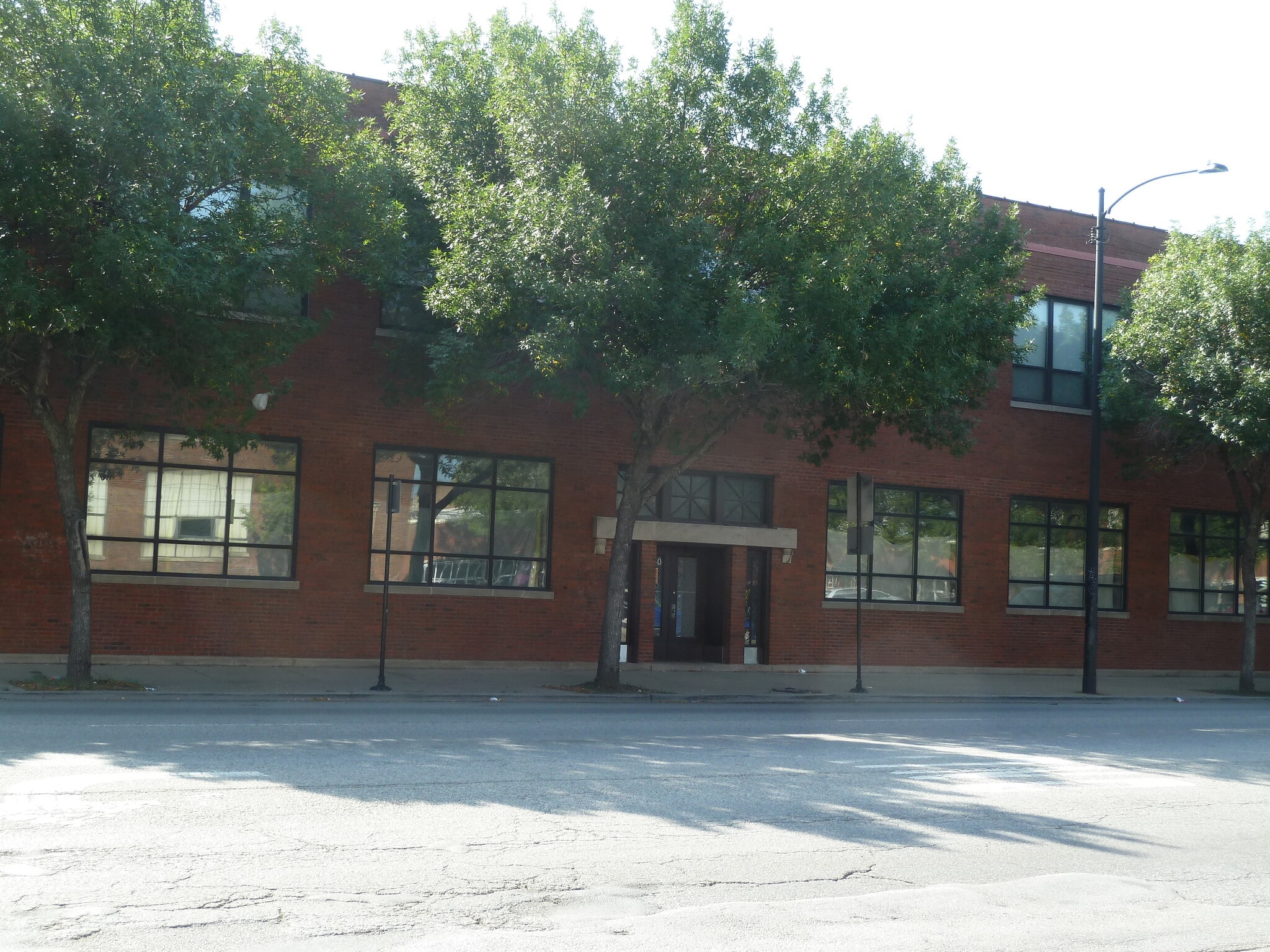 1900 S Western Ave, Chicago, IL for Rent