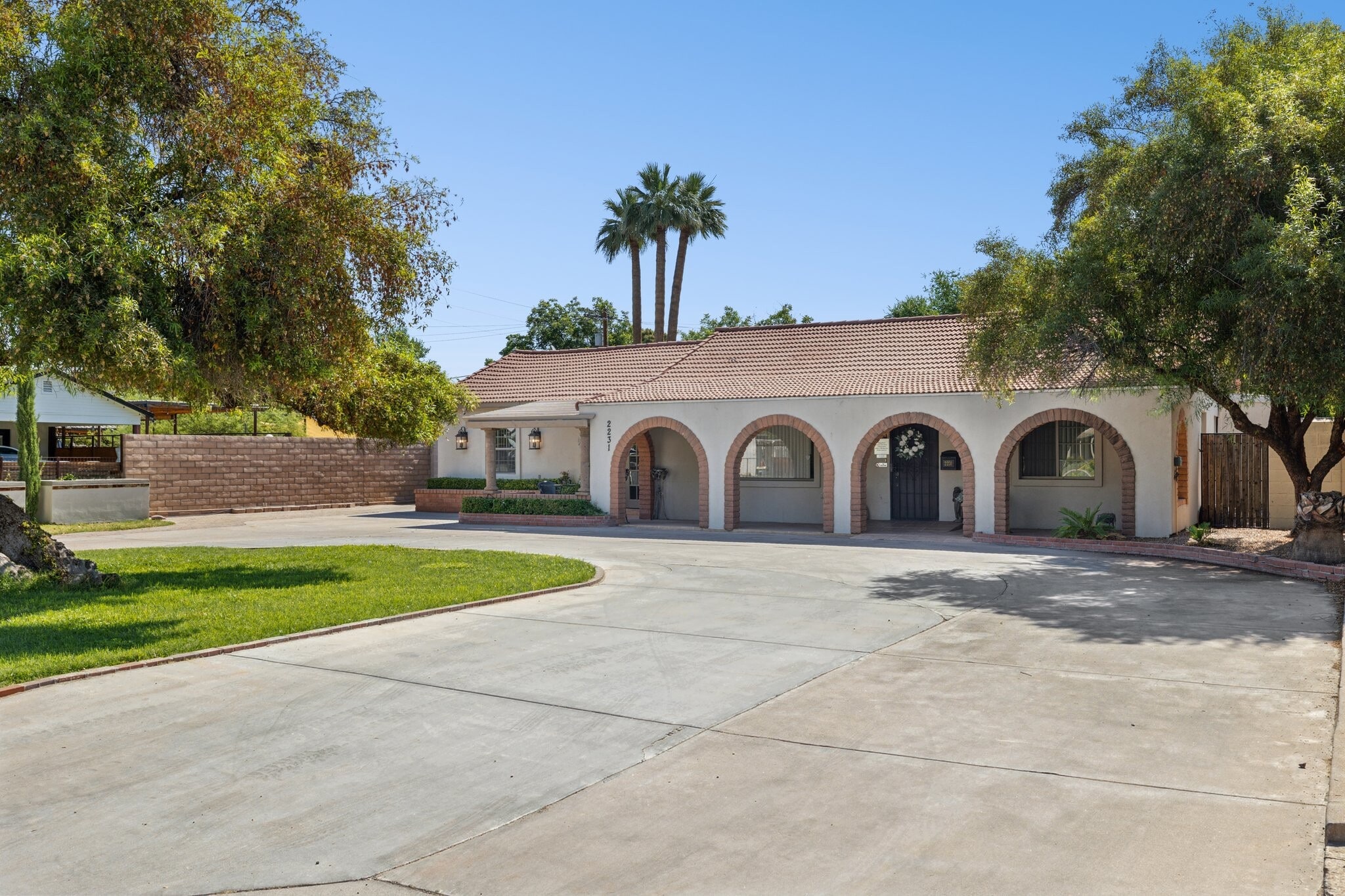 3827 E Oak St, Phoenix, AZ for Sale