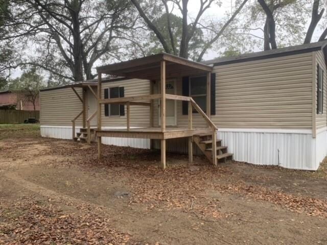 3708 Commerce St, Damon, TX for Sale