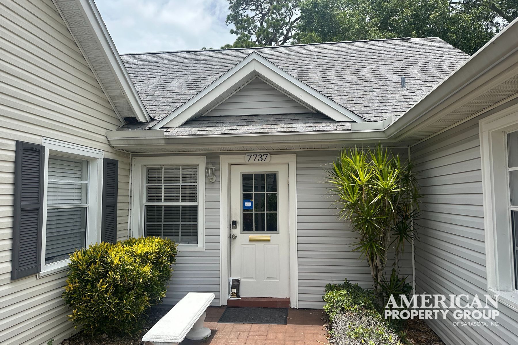 7737 Holiday Dr, Sarasota, FL for Sale