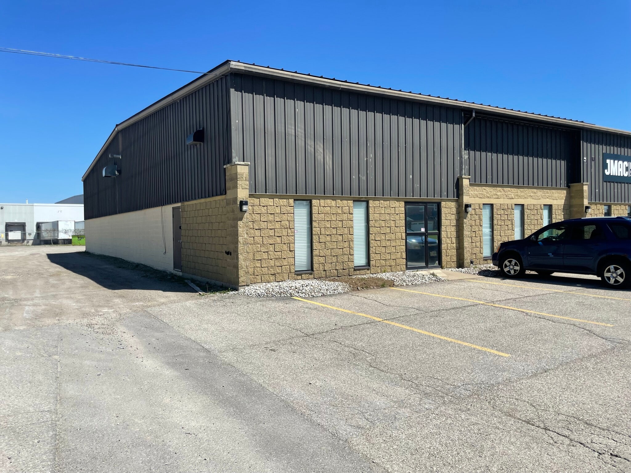 576 Elgin St, Brantford, ON for Rent