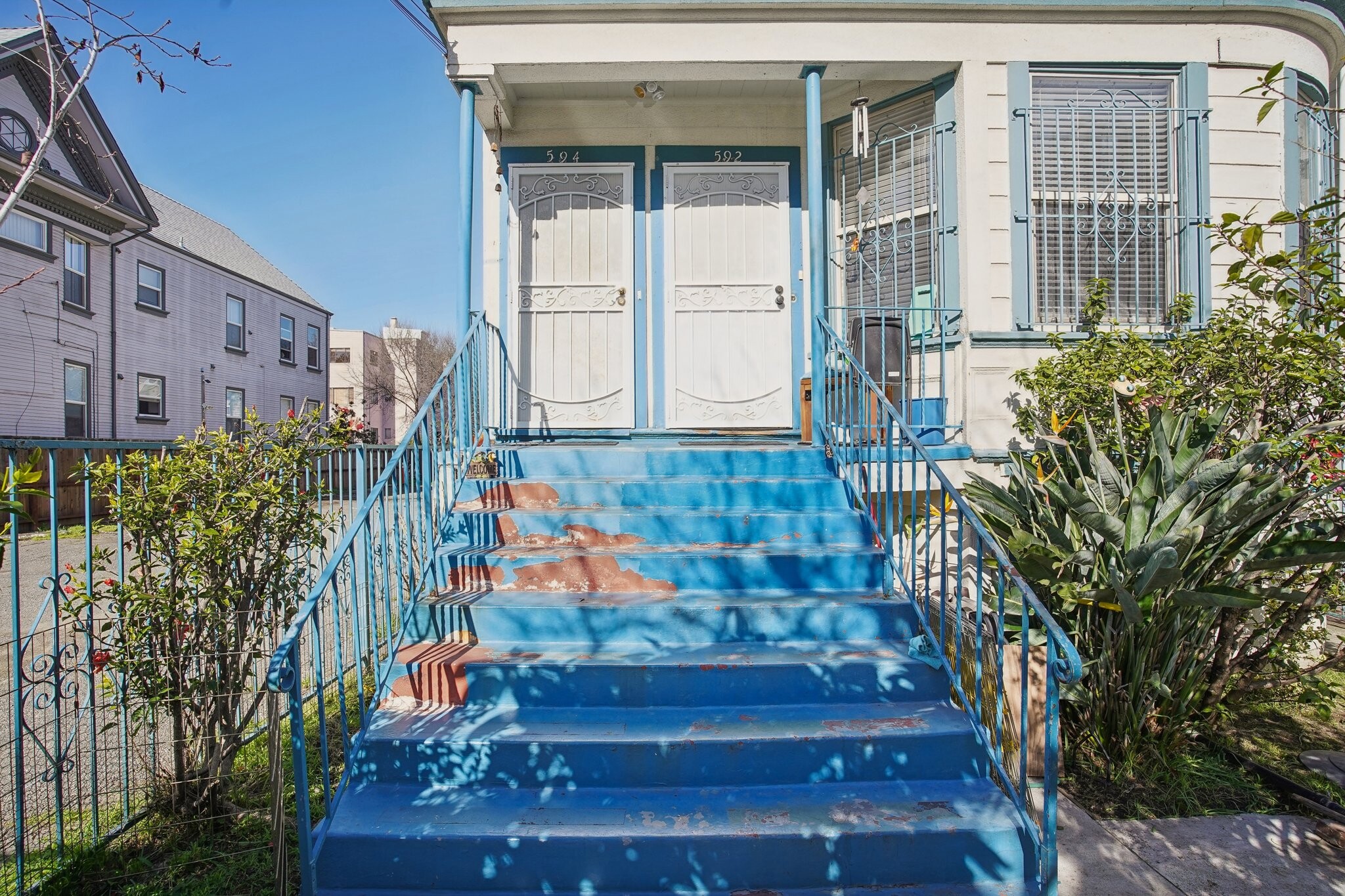 592 22nd St, Oakland, CA for Sale